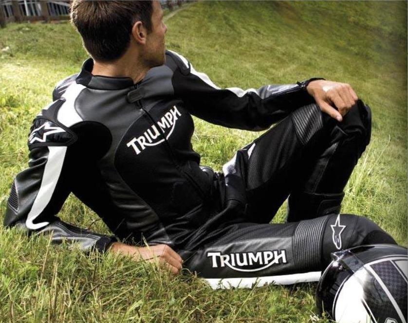 Gamme vêtements 2009 : collaboration Triumph – Alpinestars