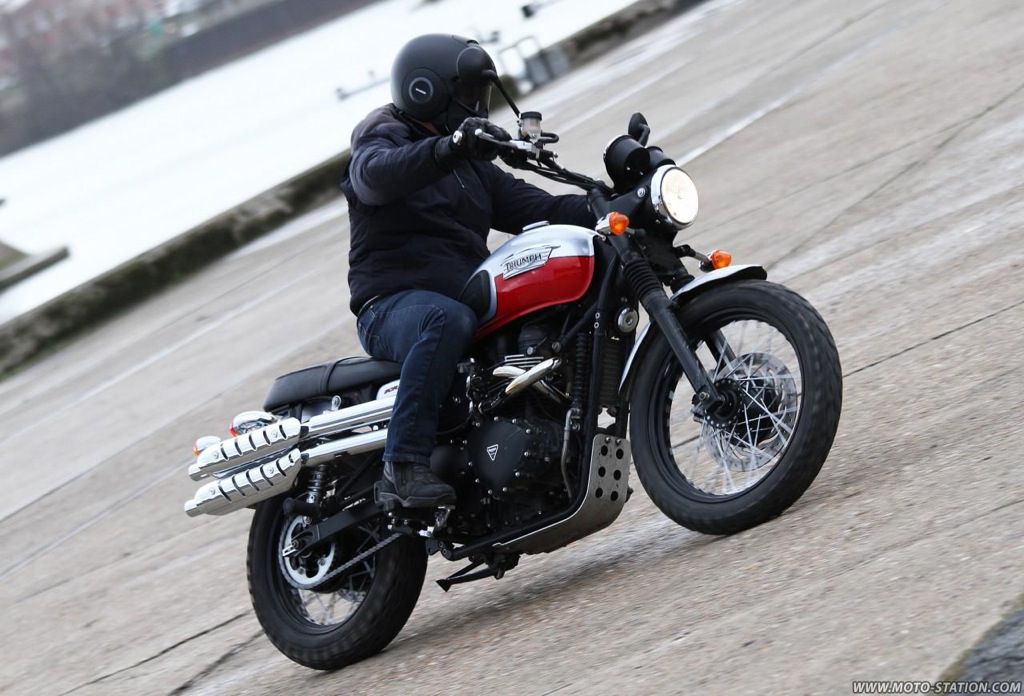 Essai Triumph Scrambler 2014 sur Moto-station